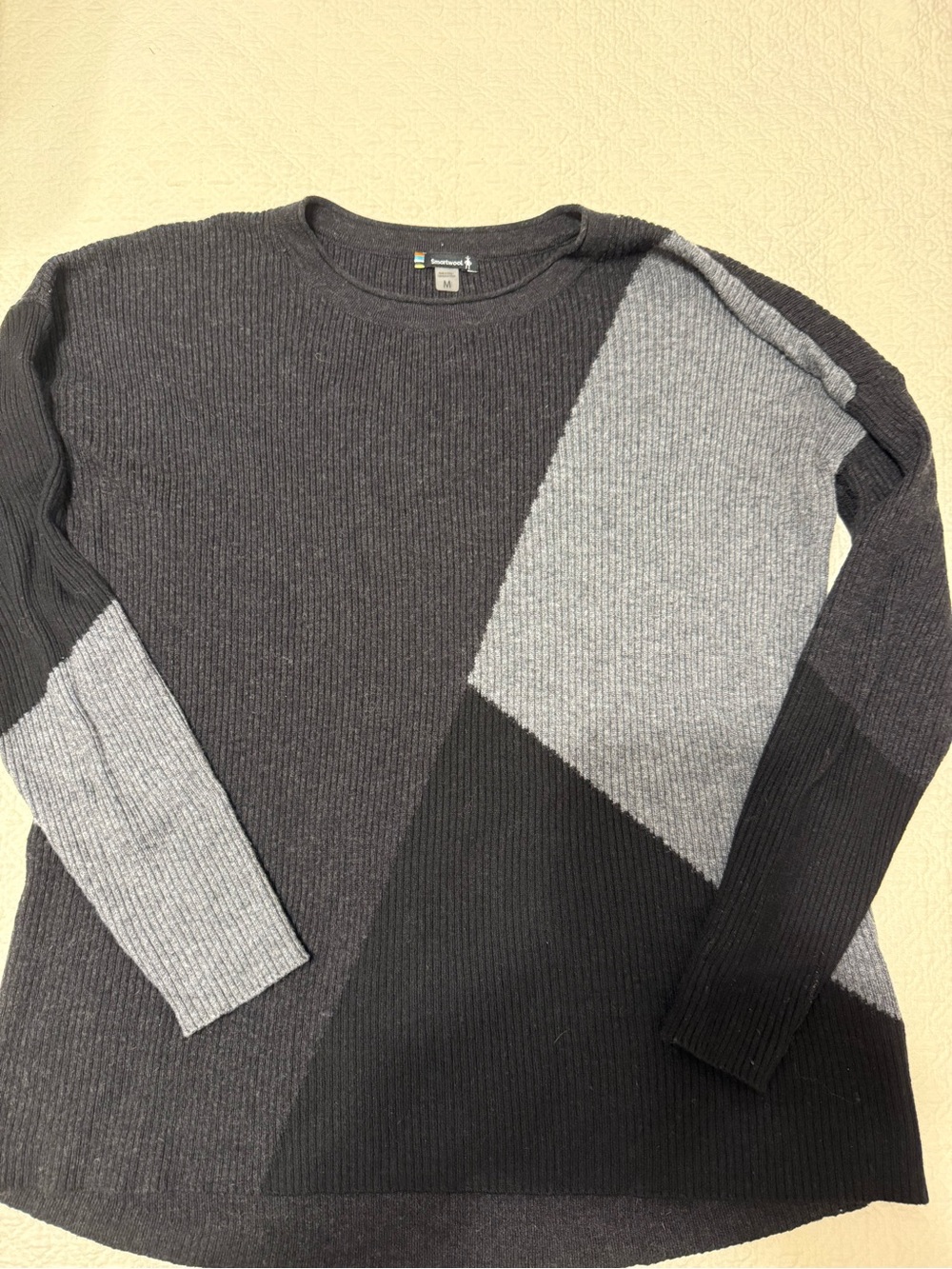 Smartwool Women’s Colorblock Crewneck Sweater - Charcoal & Light Gray size M